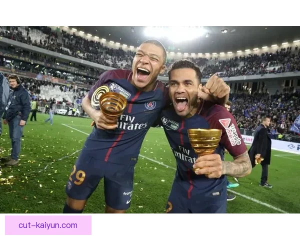 姆巴佩非洲根源（喀麦隆阿尔及利亚）